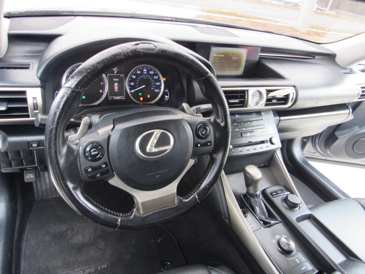 Lexus IS 250 4dr Sport Sdn RWD 2015