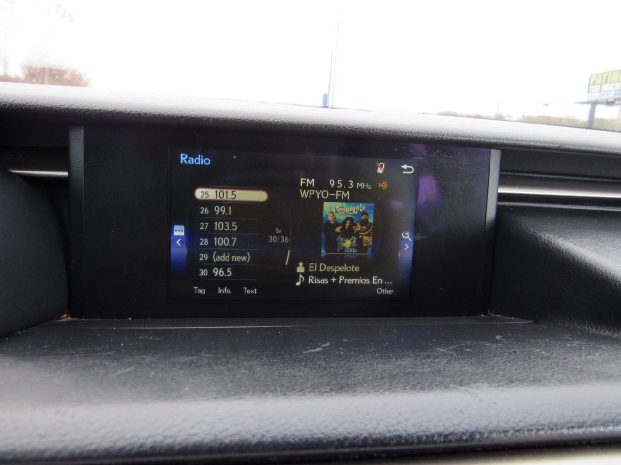 Lexus IS 250 4dr Sport Sdn RWD 2015