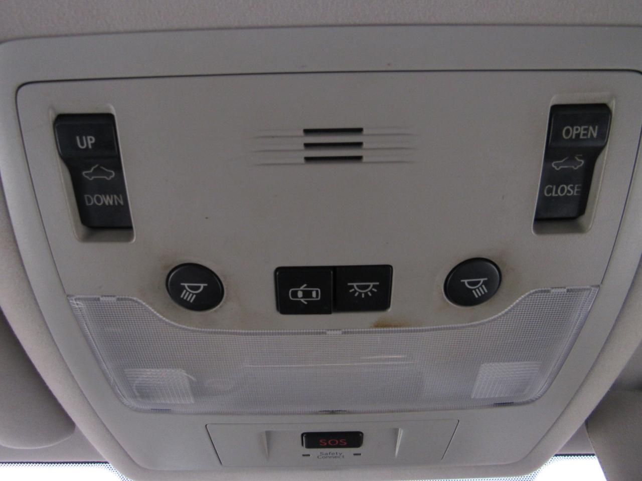 Lexus IS 250 4dr Sport Sdn RWD 2015