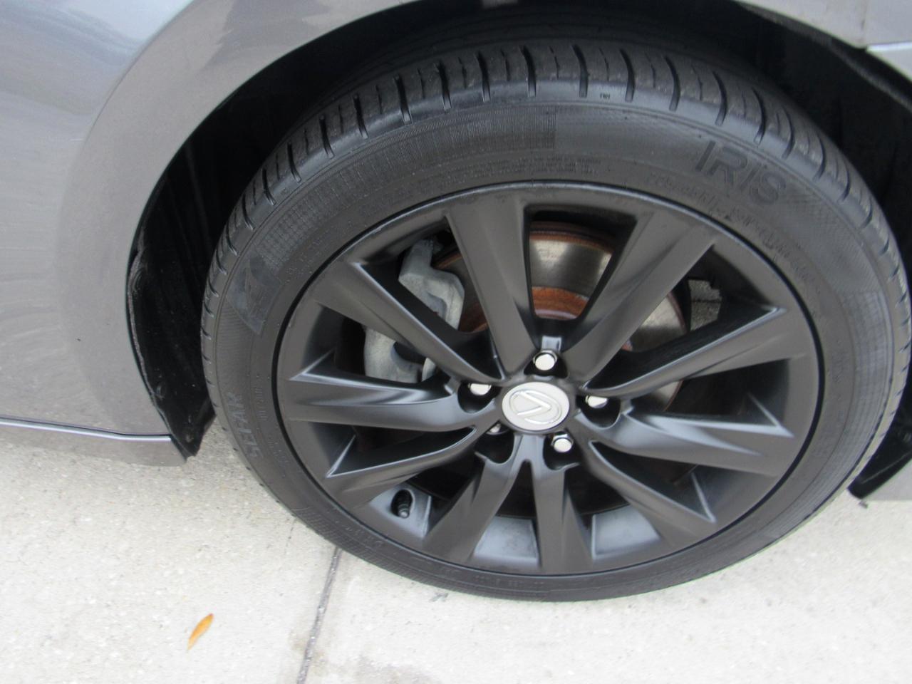 Lexus IS 250 4dr Sport Sdn RWD 2015