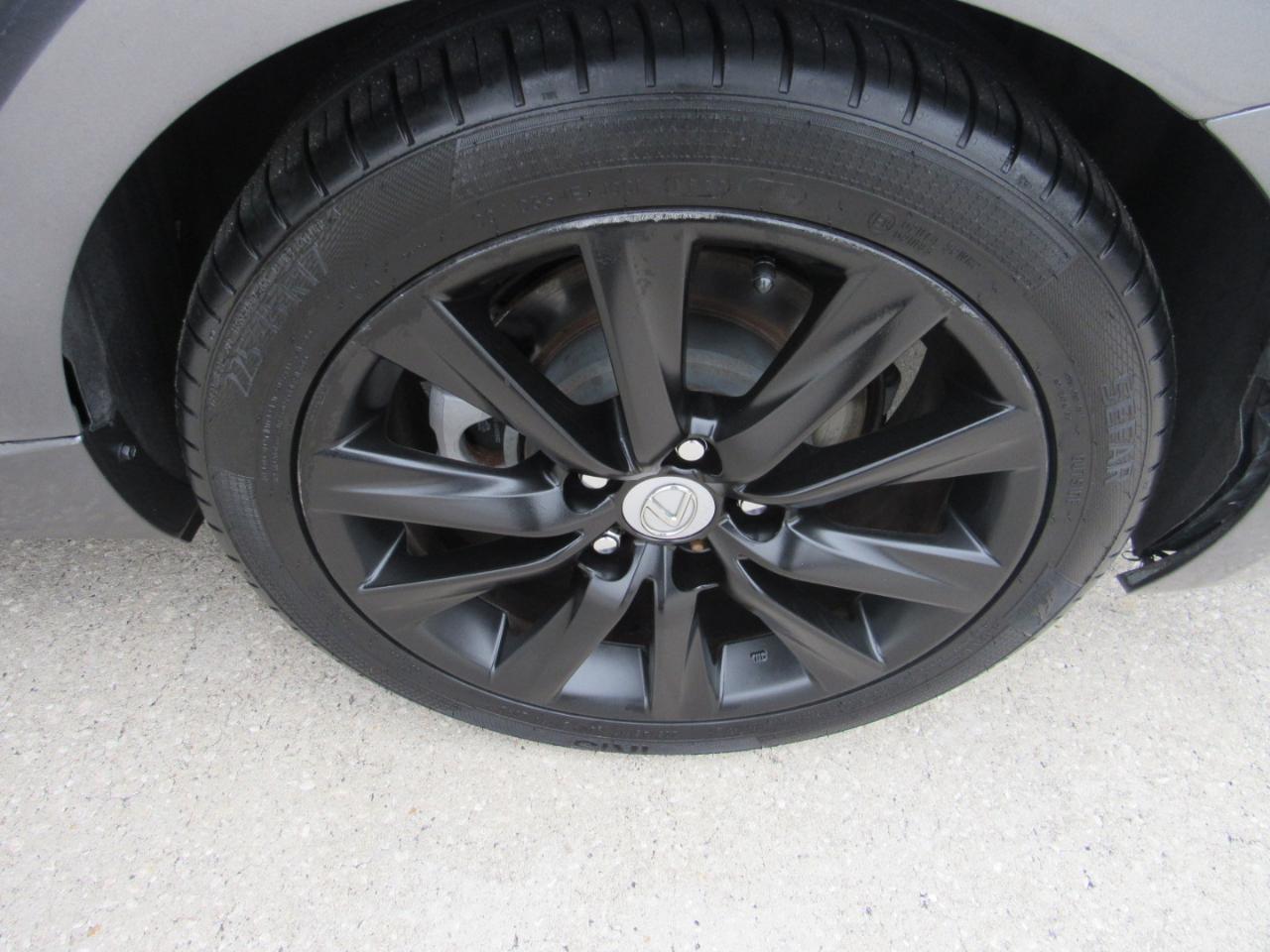 Lexus IS 250 4dr Sport Sdn RWD 2015