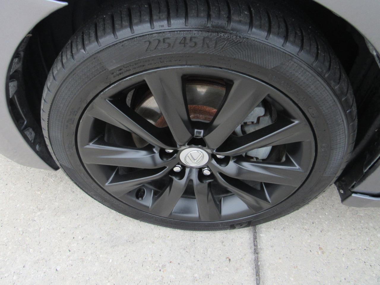 Lexus IS 250 4dr Sport Sdn RWD 2015