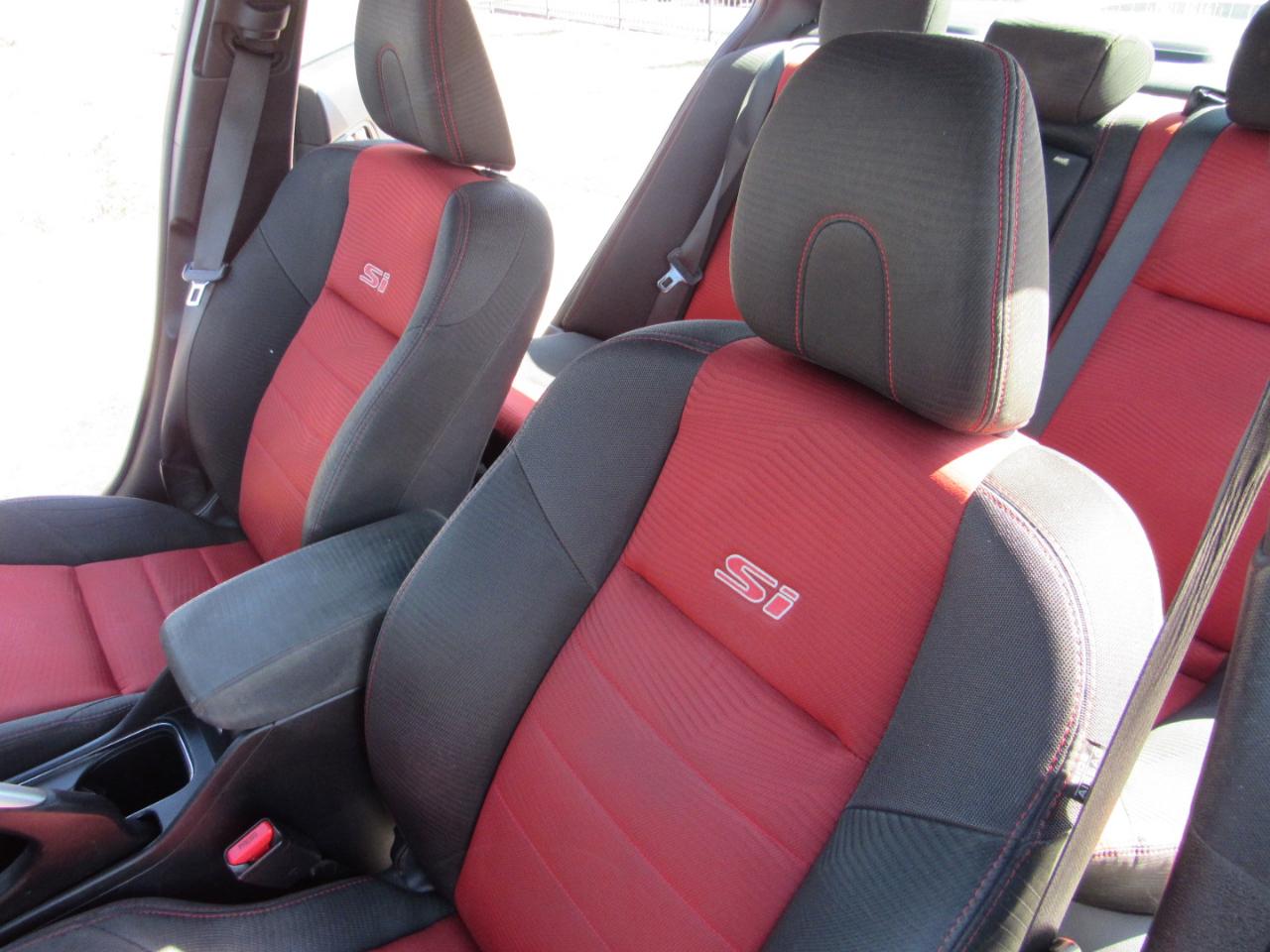 Honda Civic Sedan 4dr Man Si 2015