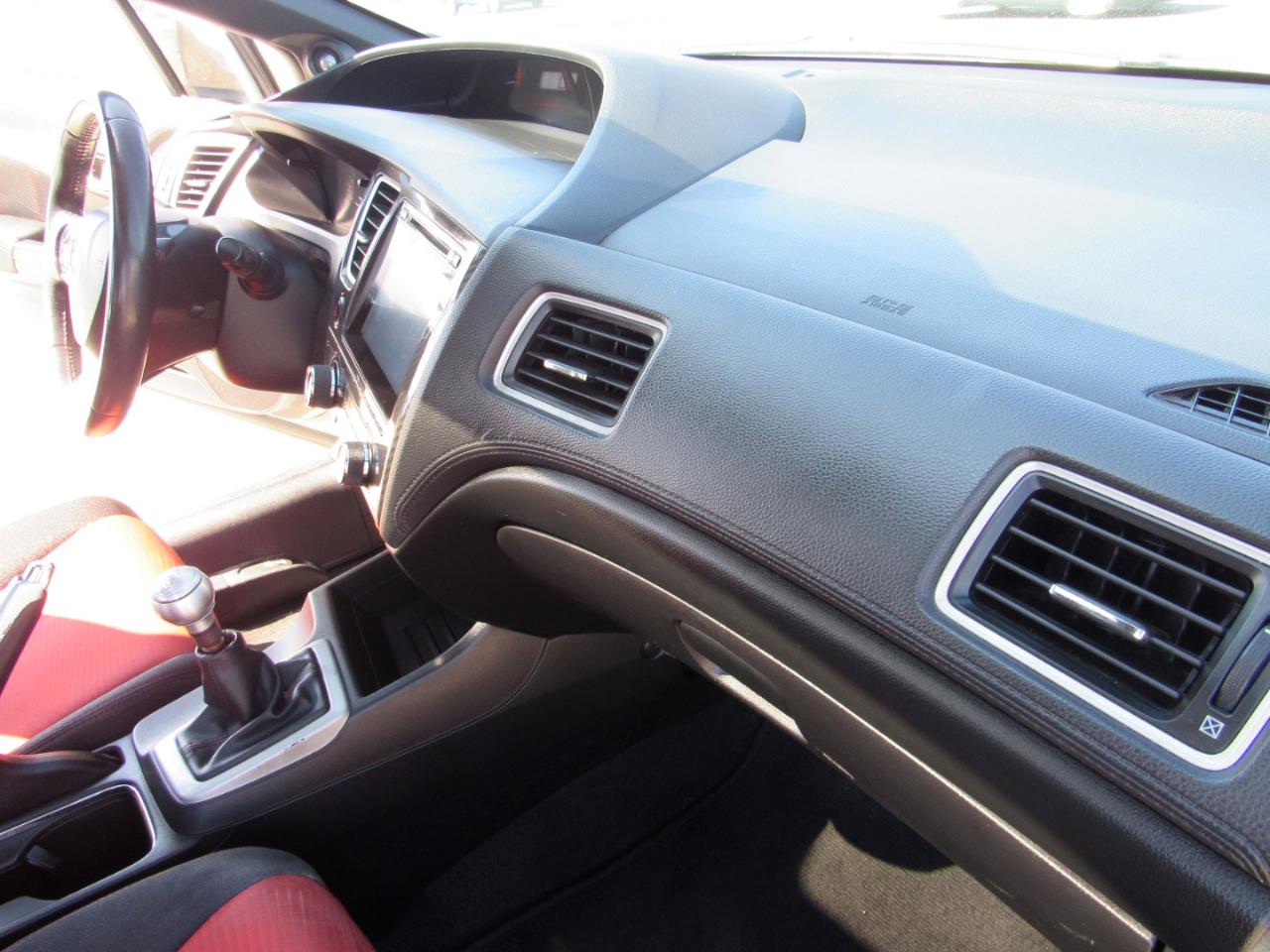 Honda Civic Sedan 4dr Man Si 2015