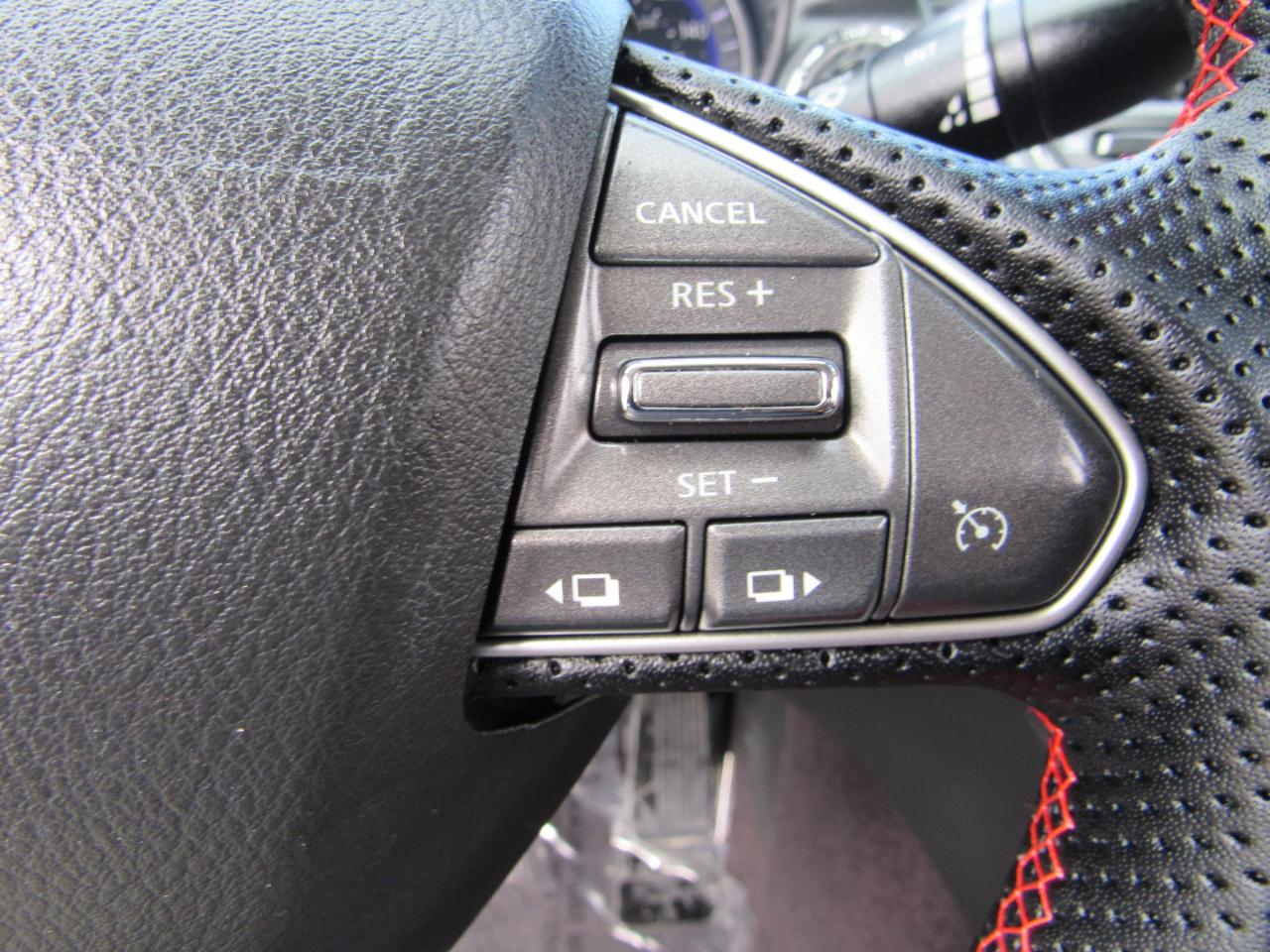 Infiniti Q50 4dr Sdn Premium AWD 2014