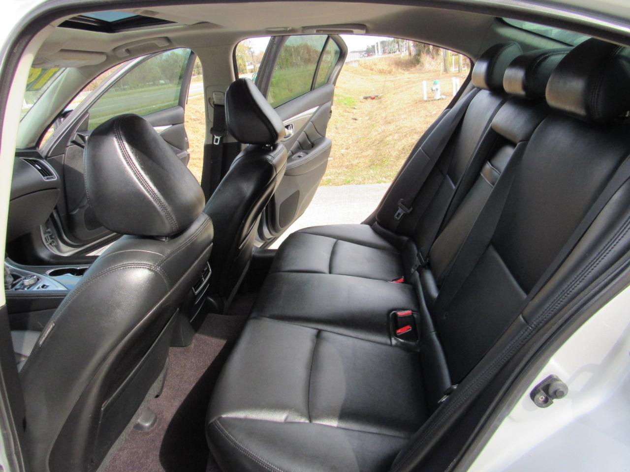 Infiniti Q50 4dr Sdn Premium AWD 2014