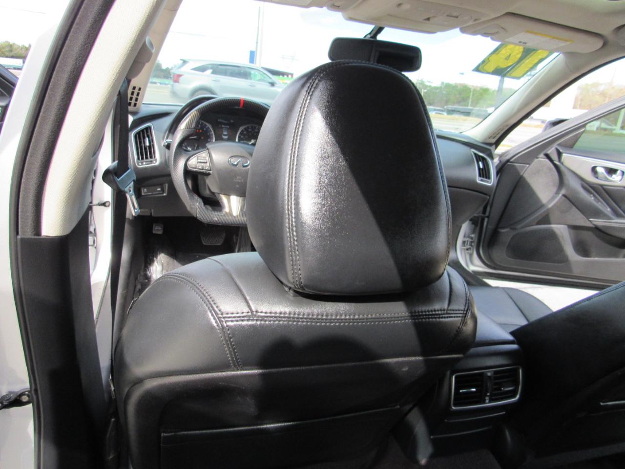 Infiniti Q50 4dr Sdn Premium AWD 2014