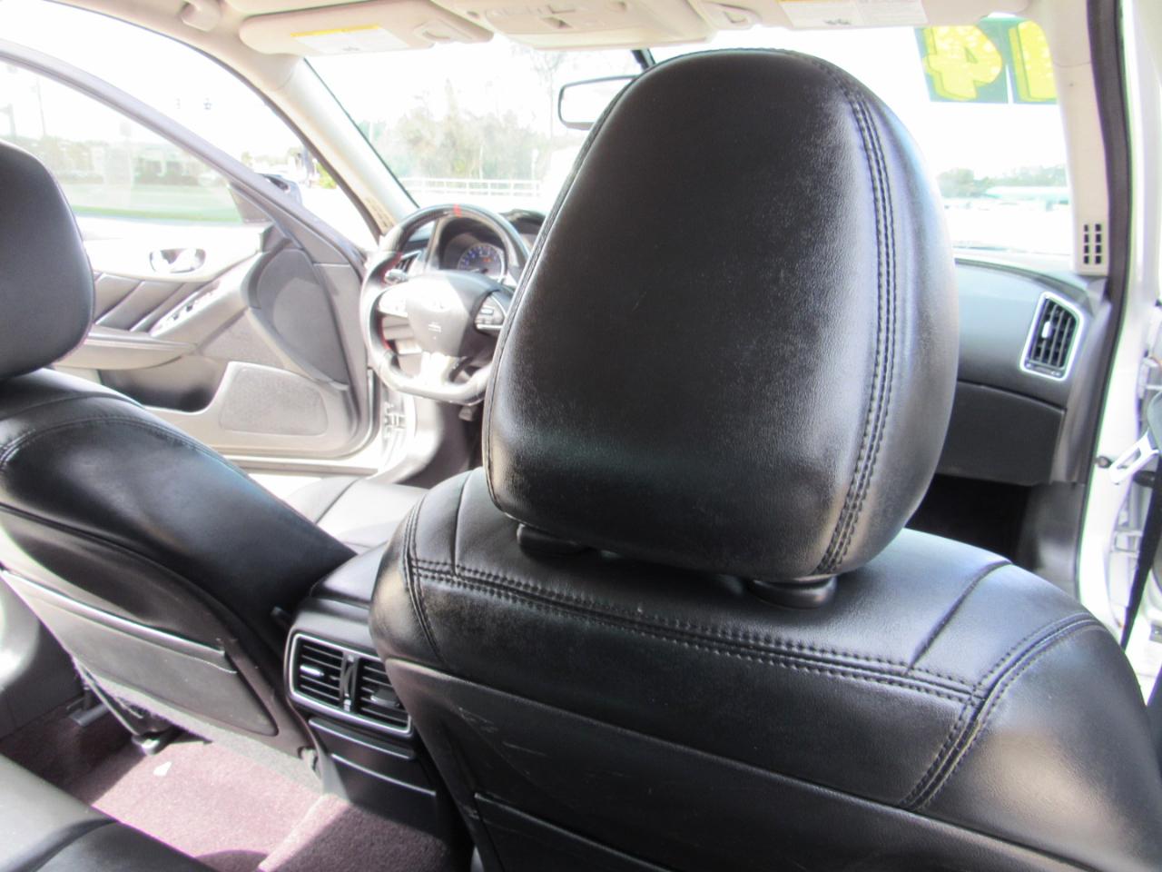 Infiniti Q50 4dr Sdn Premium AWD 2014