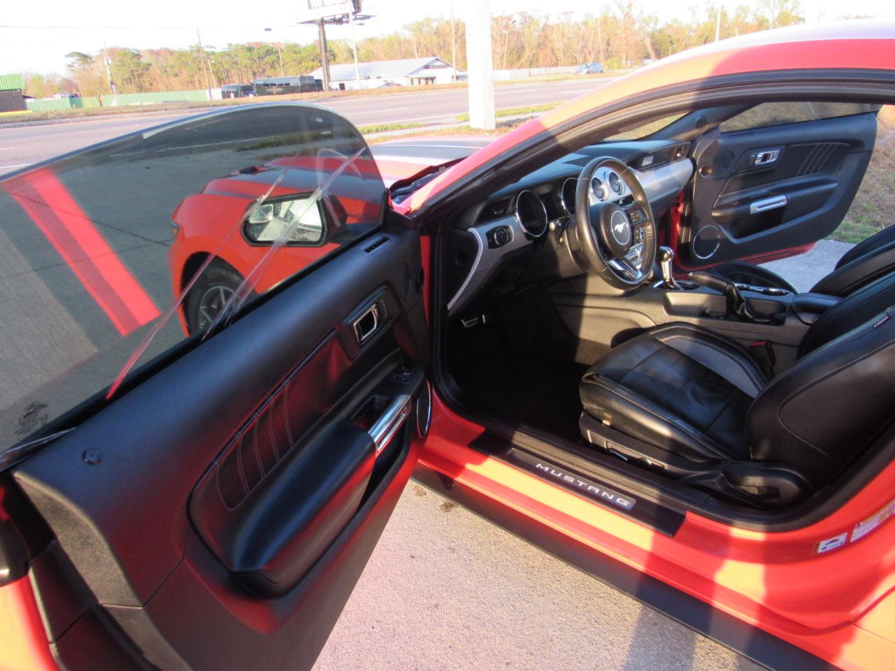 Ford Mustang 2dr Fastback GT 2016