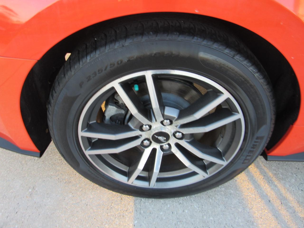 Ford Mustang 2dr Fastback GT 2016