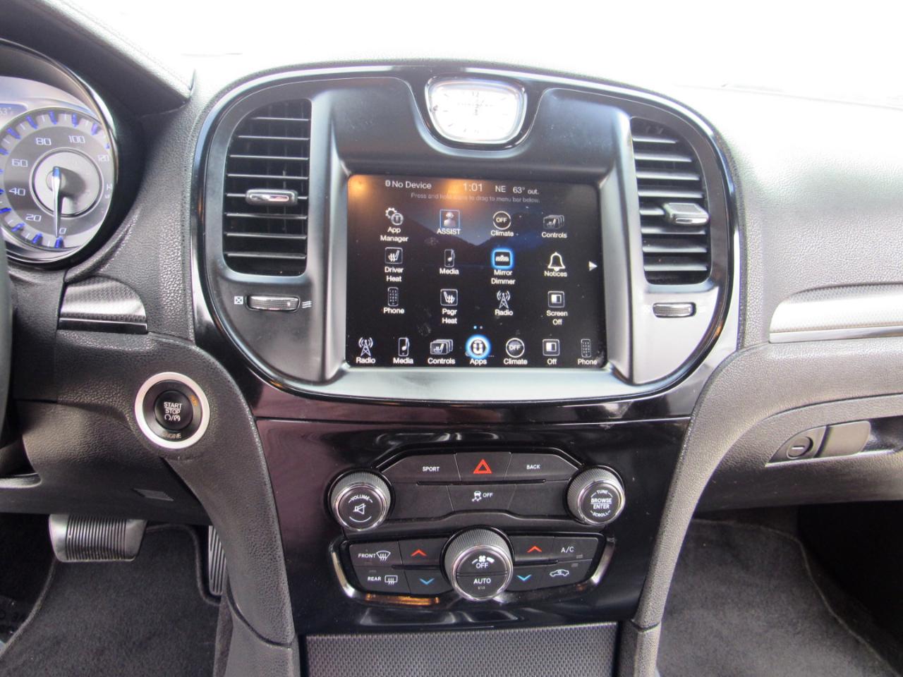 Chrysler 300 4dr Sdn 300S AWD 2016