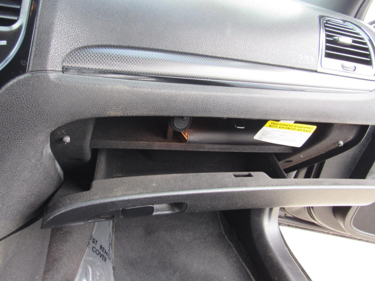 Chrysler 300 4dr Sdn 300S AWD 2016