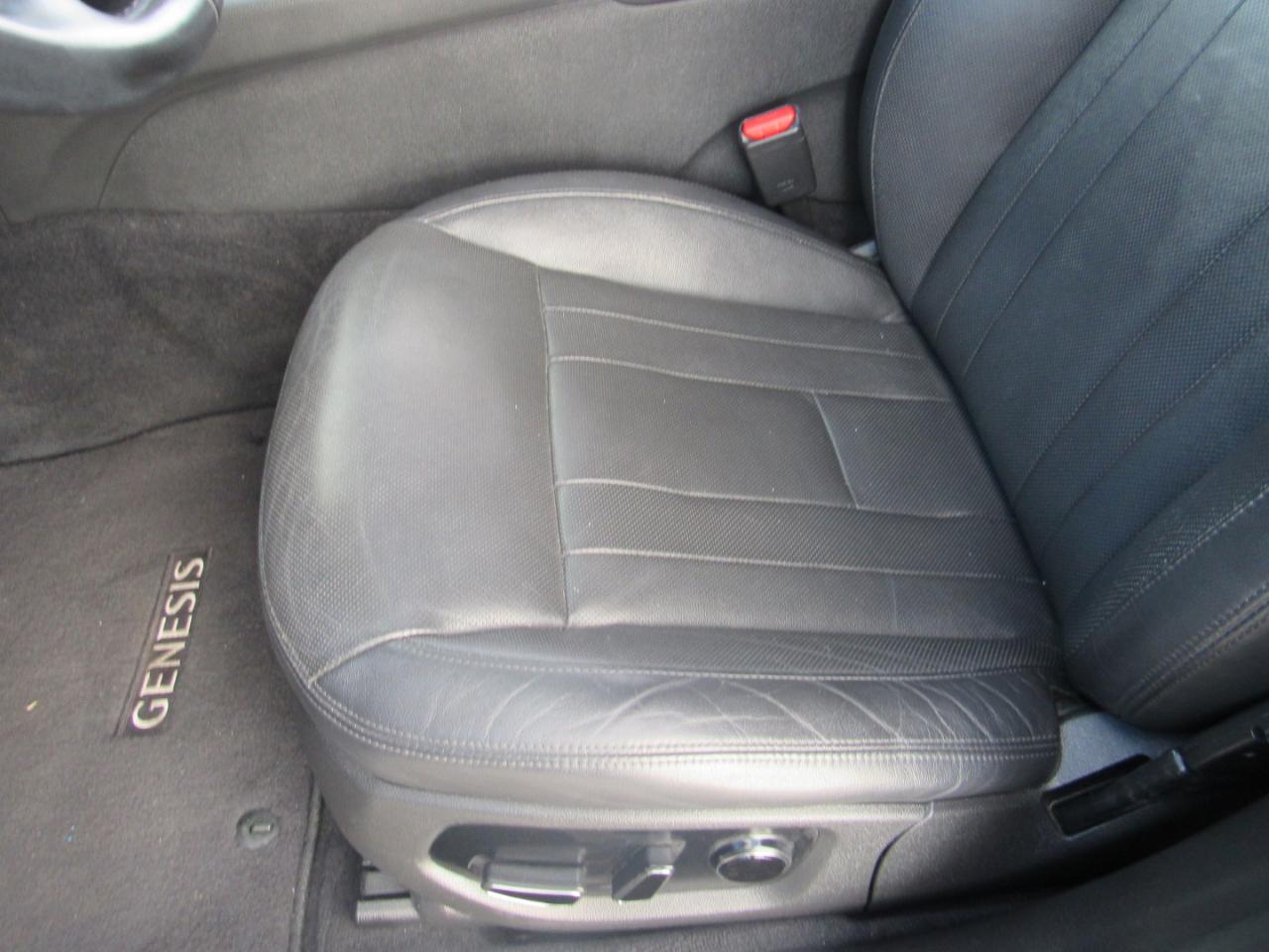 Genesis G80 3.8L RWD 2018