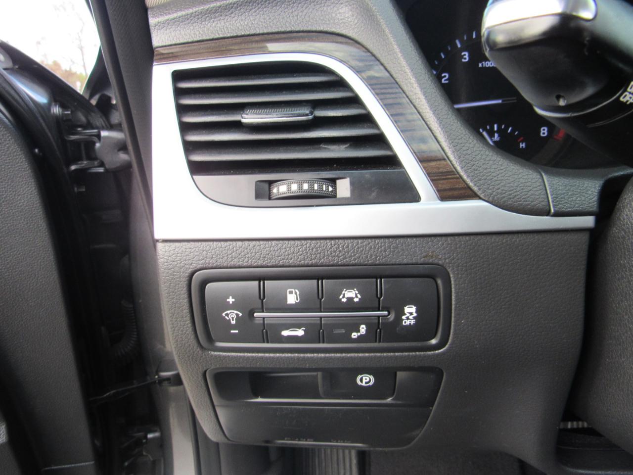 Genesis G80 3.8L RWD 2018