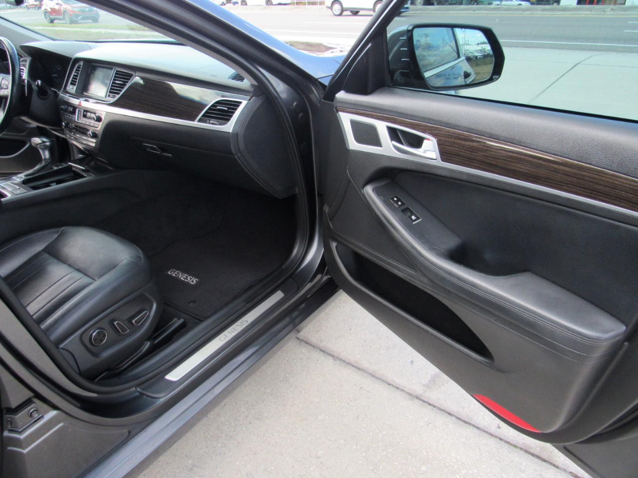 Genesis G80 3.8L RWD 2018