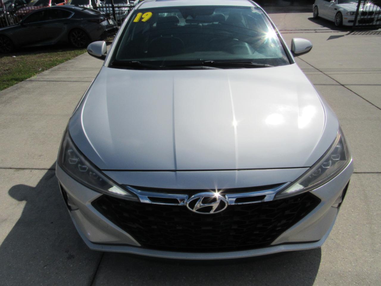 Hyundai Elantra Sport DCT 2019
