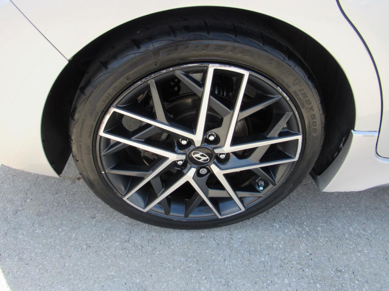 Hyundai Elantra Sport DCT 2019