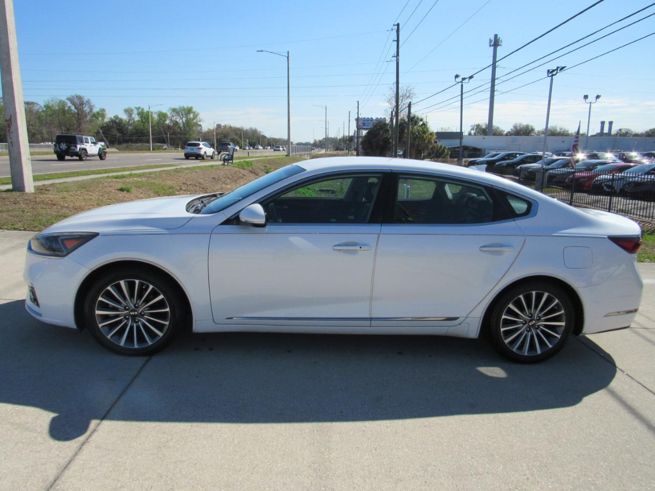 Kia Cadenza Premium Sedan 2017