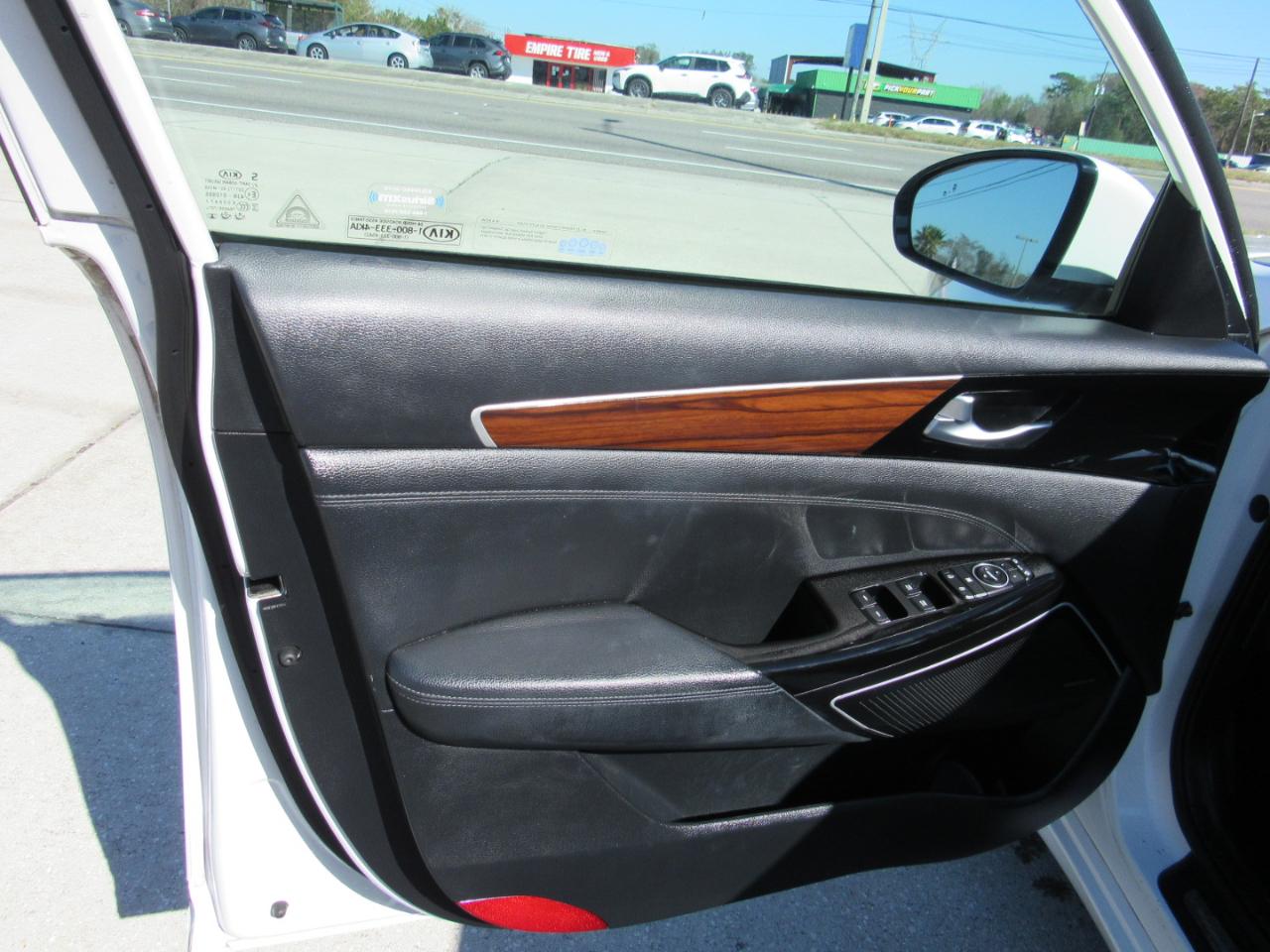 Kia Cadenza Premium Sedan 2017