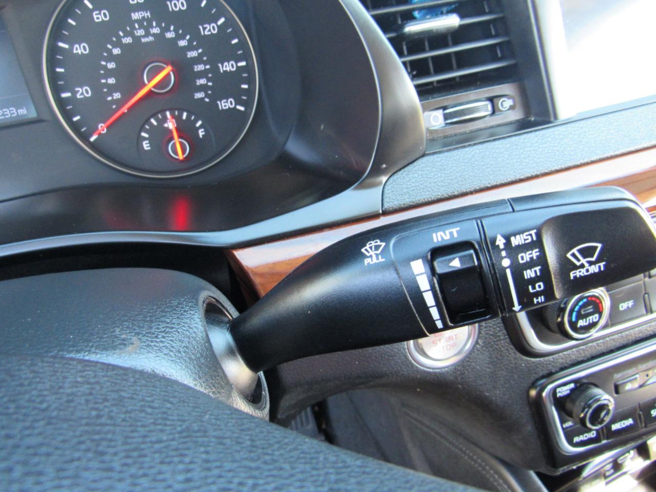 Kia Cadenza Premium Sedan 2017