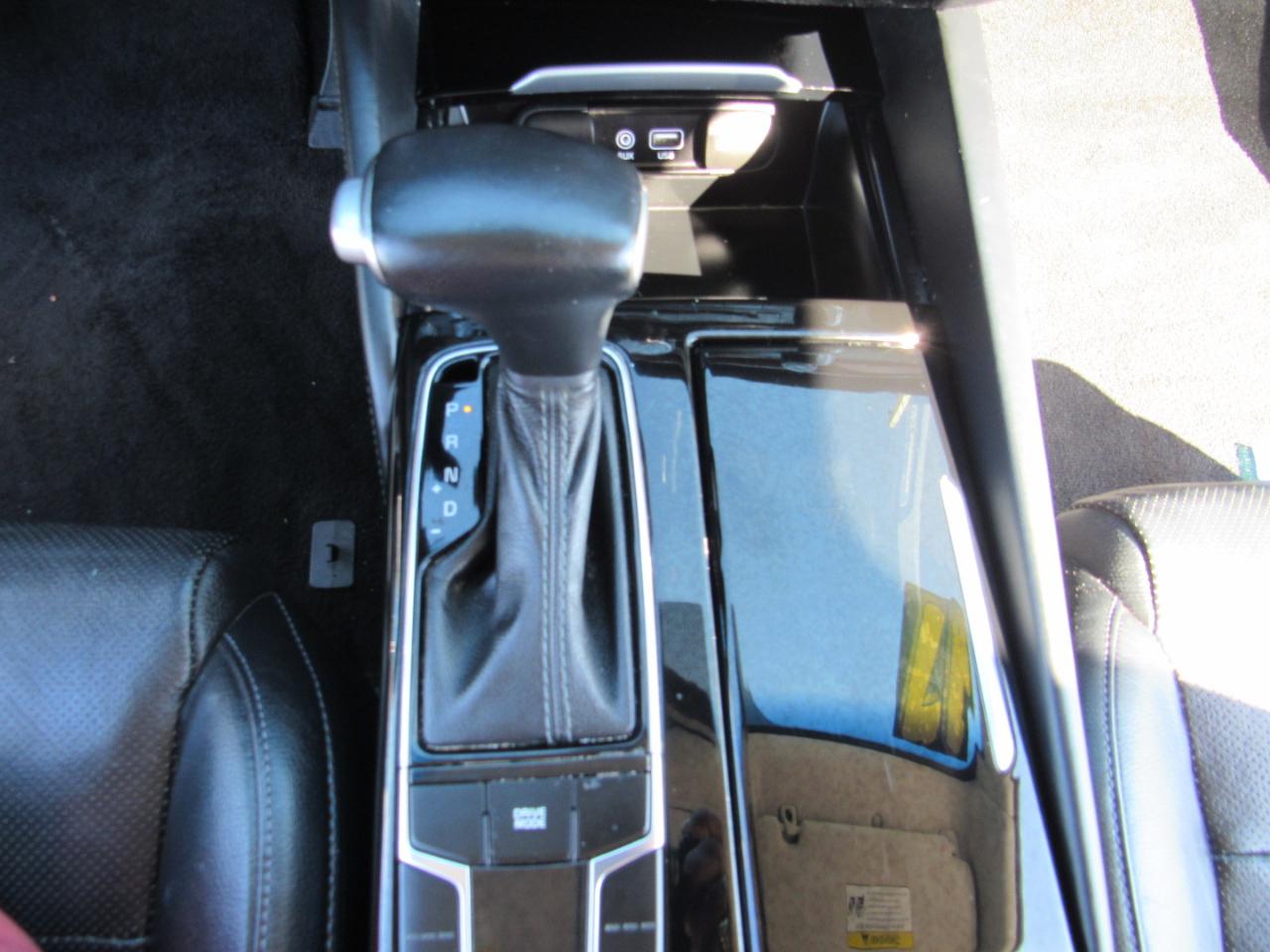 Kia Cadenza Premium Sedan 2017