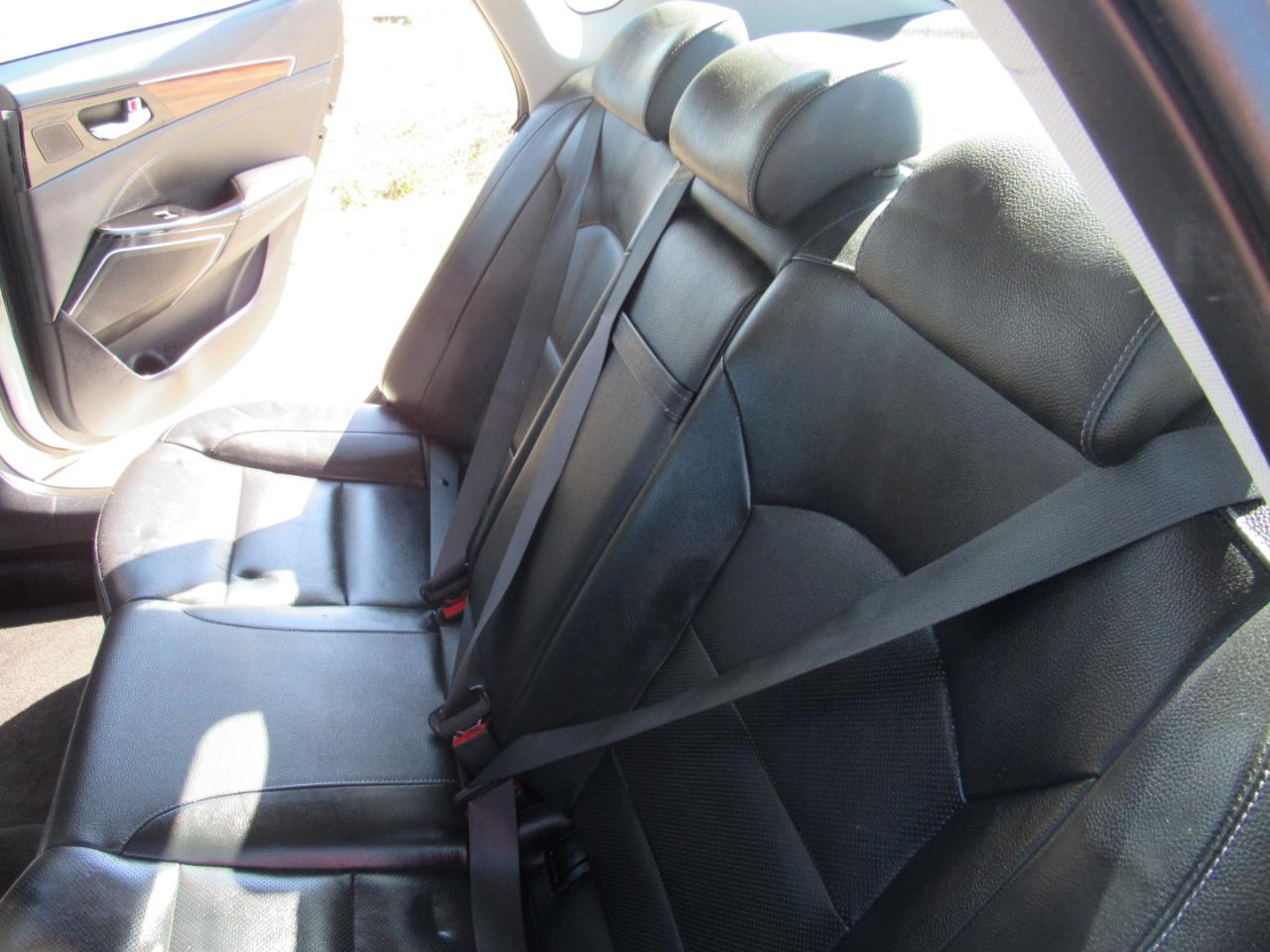 Kia Cadenza Premium Sedan 2017