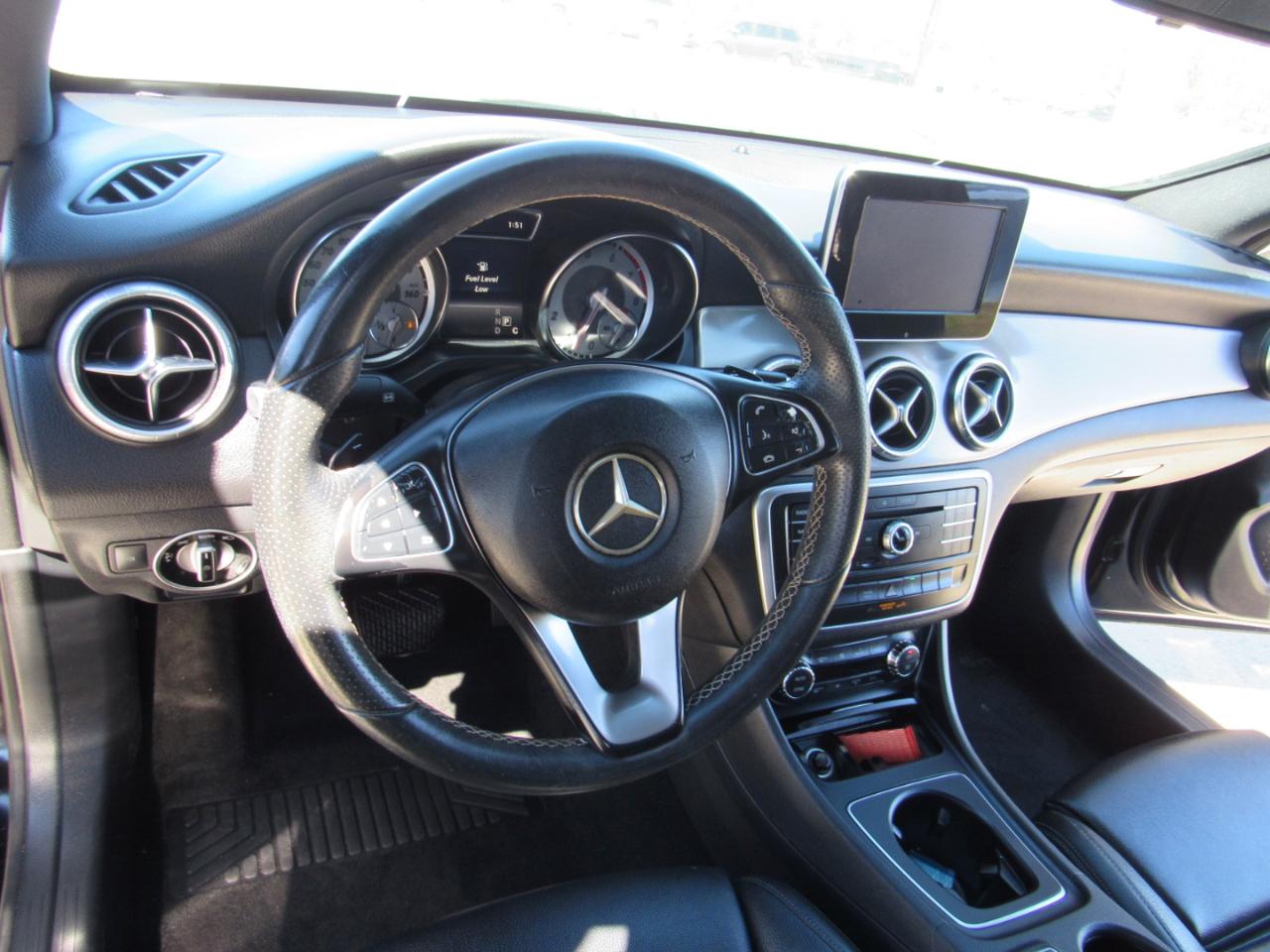 Mercedes-Benz CLA 4dr Sdn CLA 250 FWD 2016