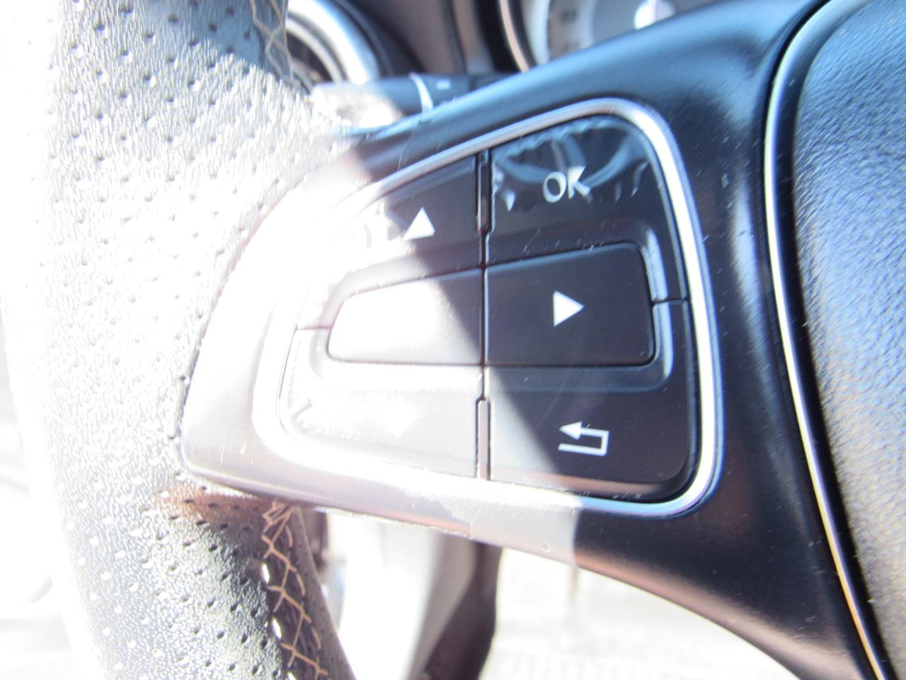 Mercedes-Benz CLA 4dr Sdn CLA 250 FWD 2016