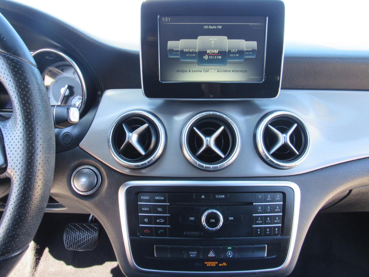 Mercedes-Benz CLA 4dr Sdn CLA 250 FWD 2016