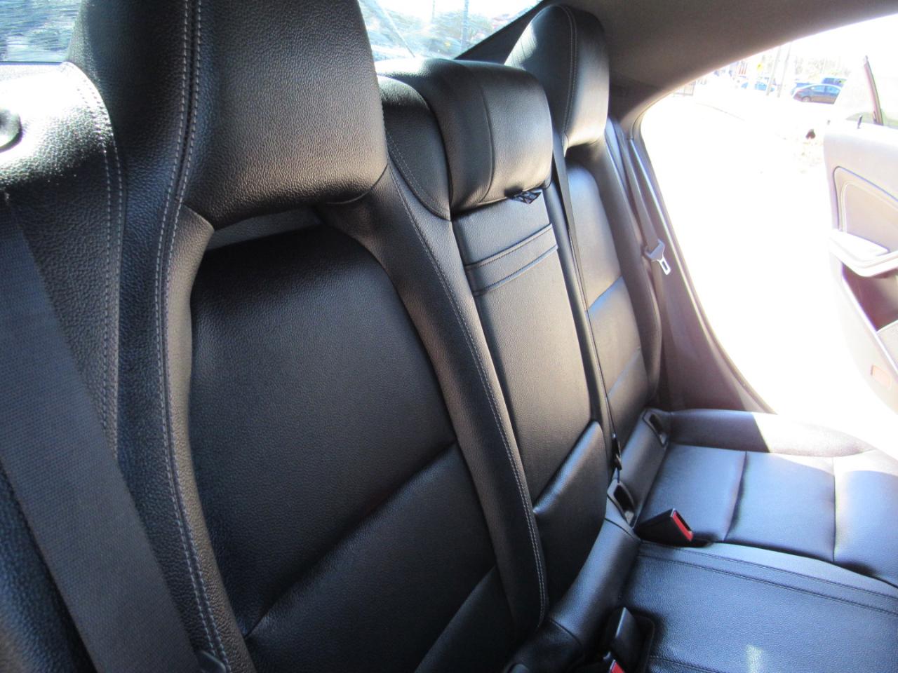 Mercedes-Benz CLA 4dr Sdn CLA 250 FWD 2016