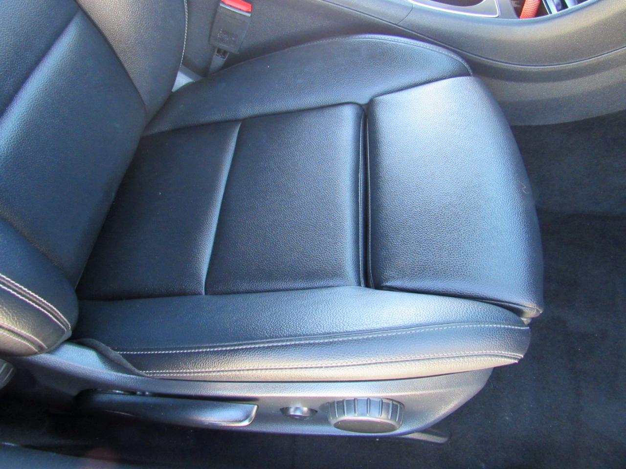 Mercedes-Benz CLA 4dr Sdn CLA 250 FWD 2016