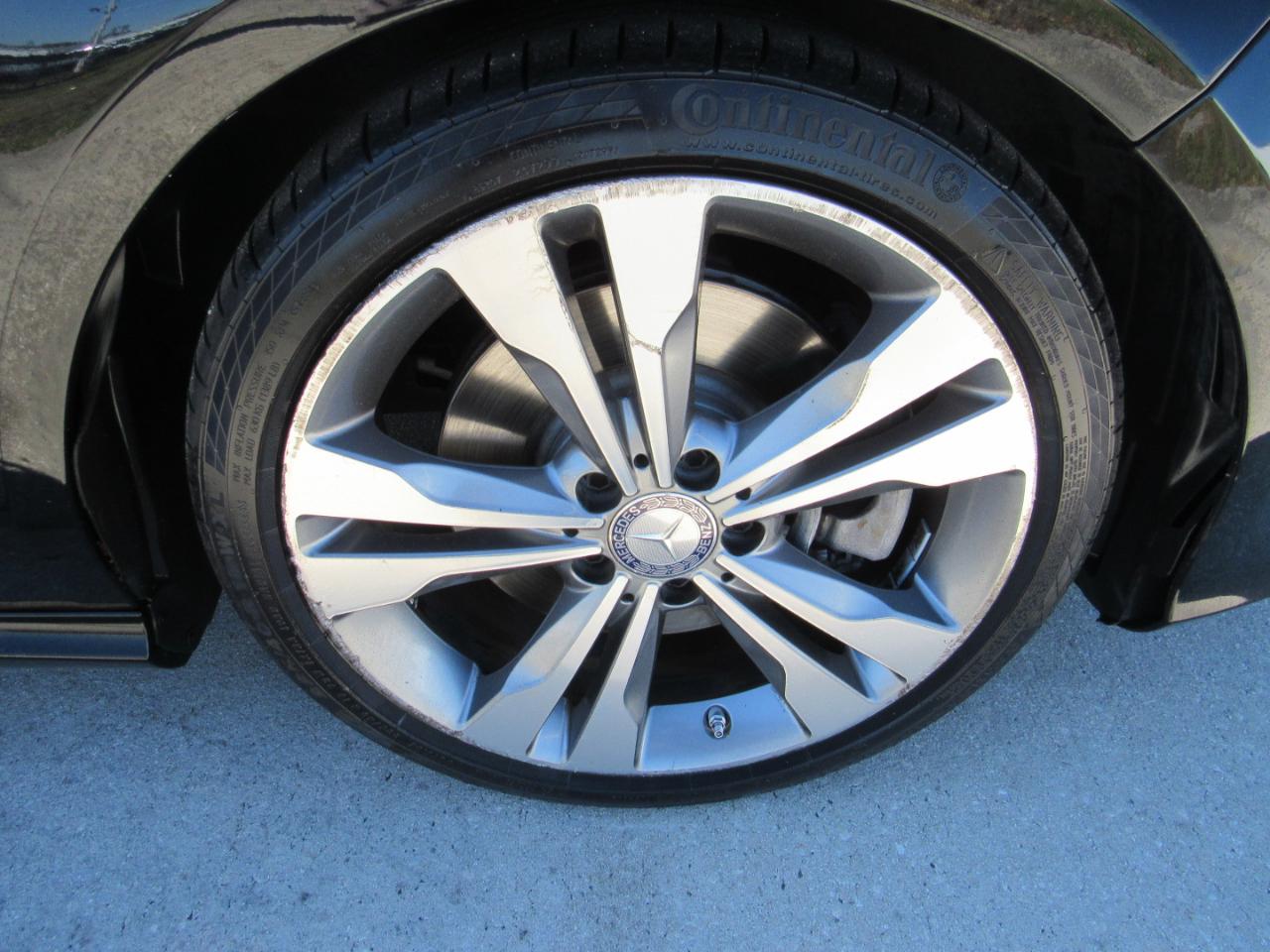 Mercedes-Benz CLA 4dr Sdn CLA 250 FWD 2016