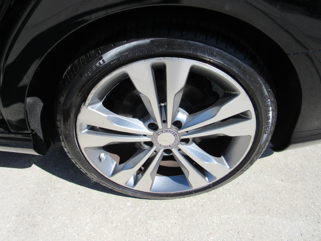 Mercedes-Benz CLA 4dr Sdn CLA 250 FWD 2016