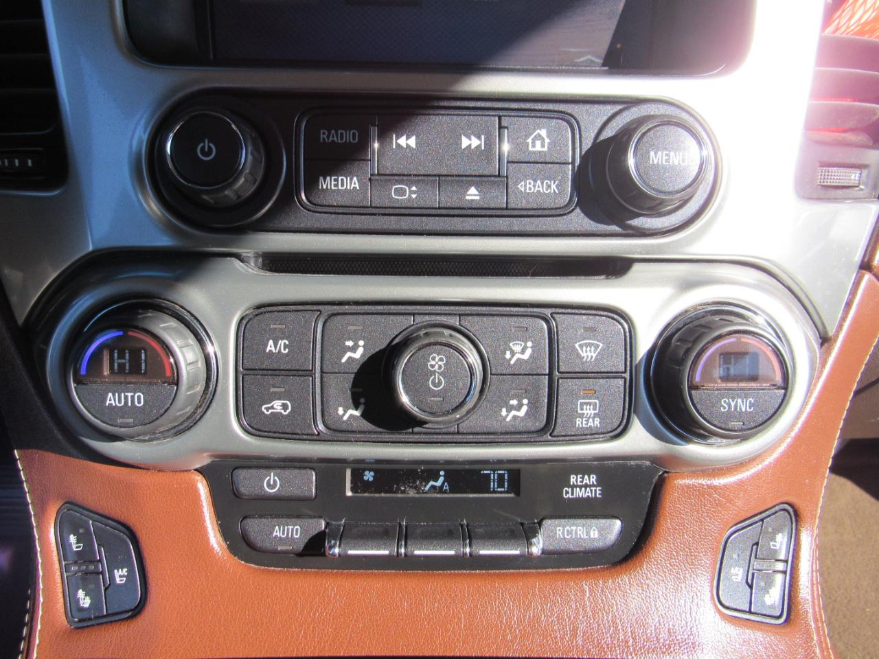 Chevrolet Tahoe 2WD 4dr LTZ 2015