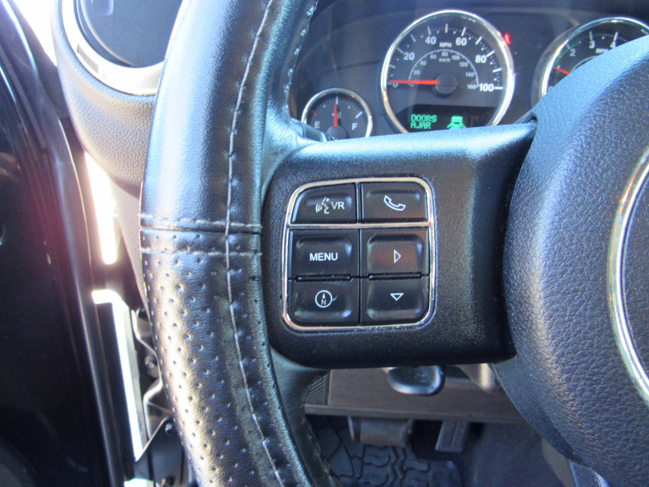 Jeep Wrangler Unlimited 4WD 4dr Sahara 2014