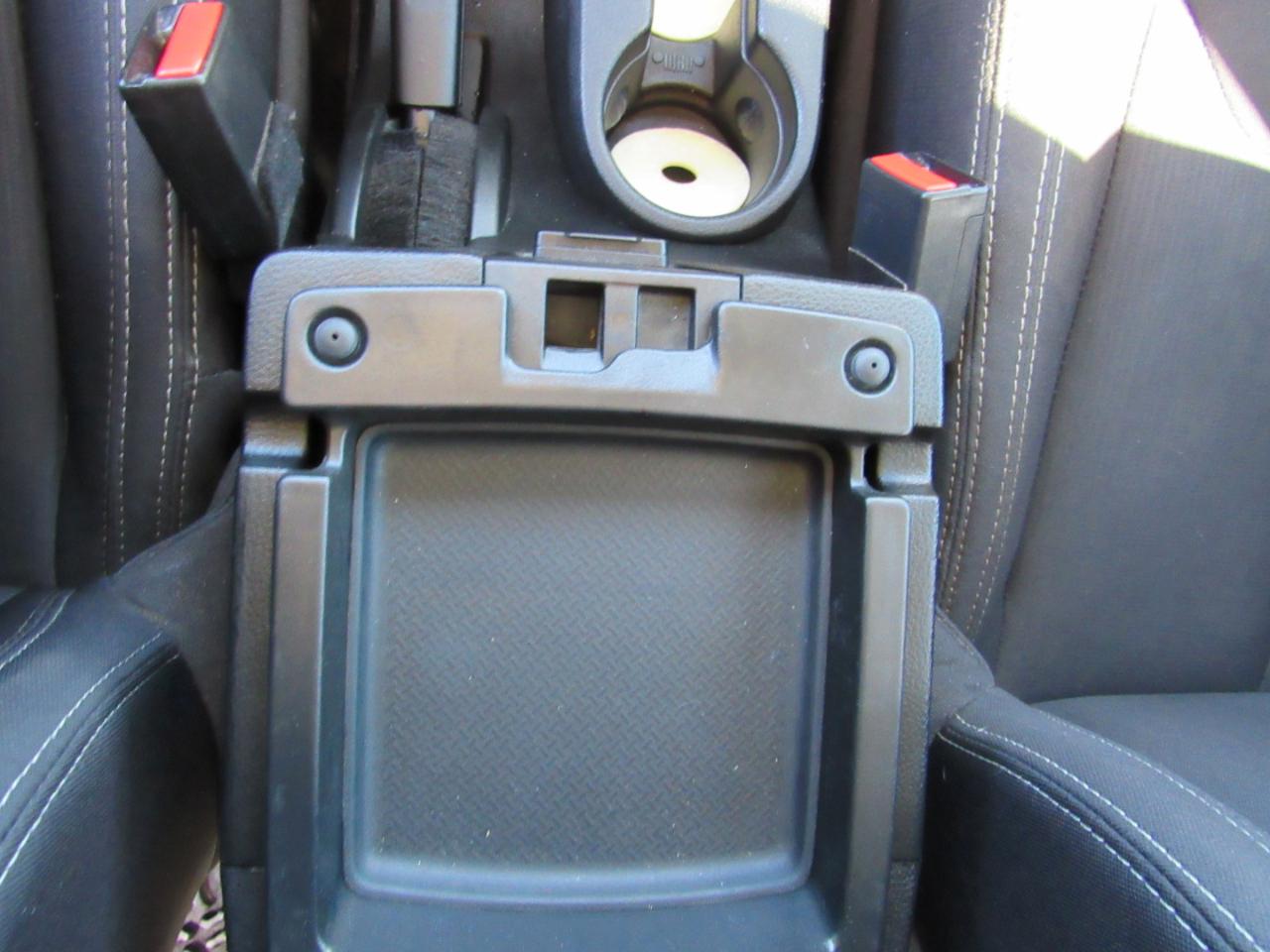 Jeep Wrangler Unlimited 4WD 4dr Sahara 2014