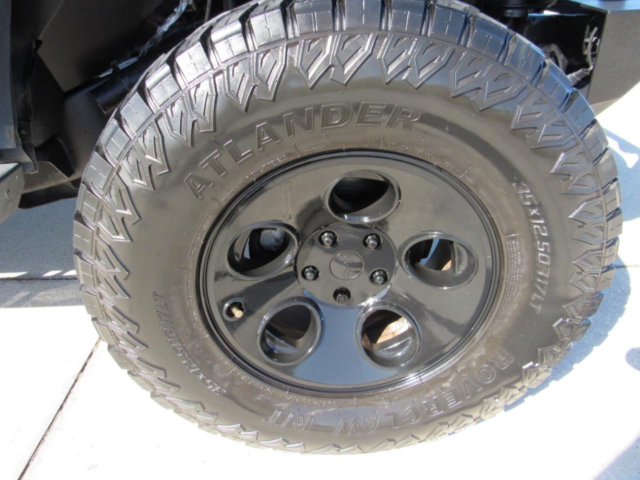 Jeep Wrangler Unlimited 4WD 4dr Sahara 2014