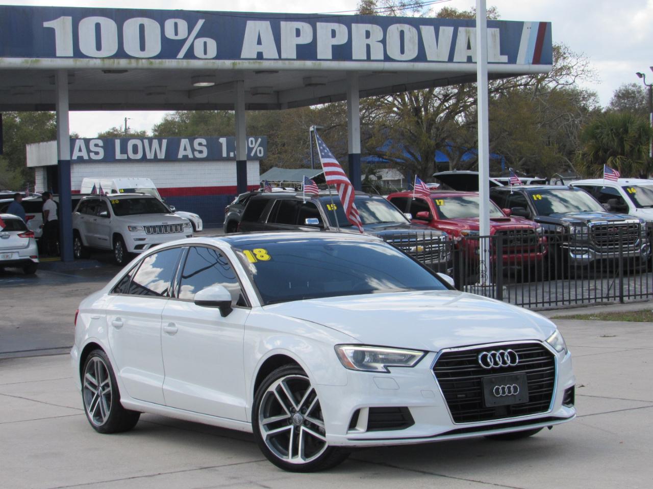 Audi A3 Sedan 2.0 TFSI Tech Premium FWD 2018