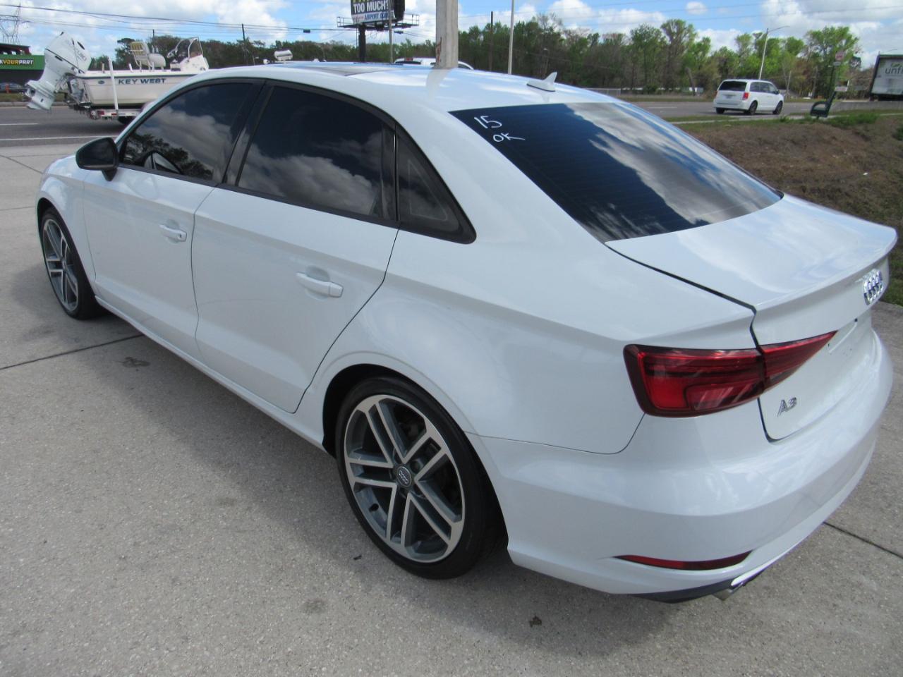 Audi A3 Sedan 2.0 TFSI Tech Premium FWD 2018