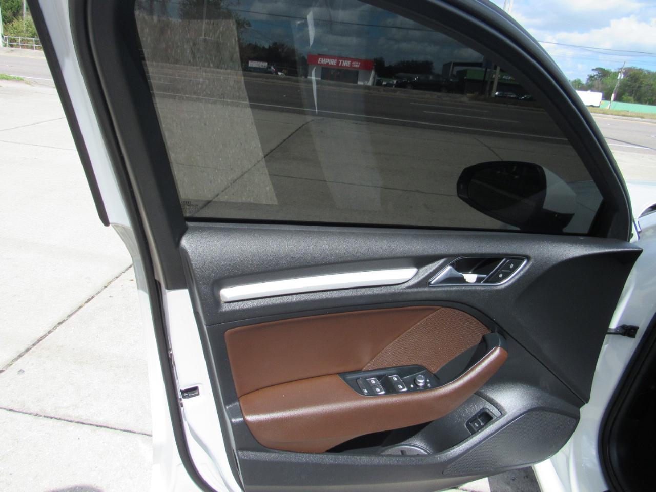 Audi A3 Sedan 2.0 TFSI Tech Premium FWD 2018