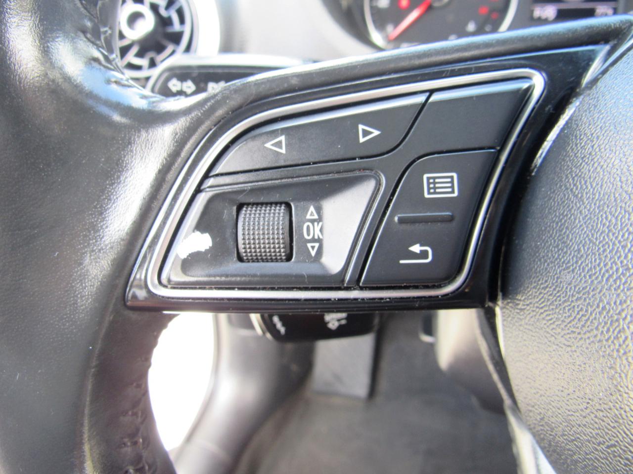 Audi A3 Sedan 2.0 TFSI Tech Premium FWD 2018