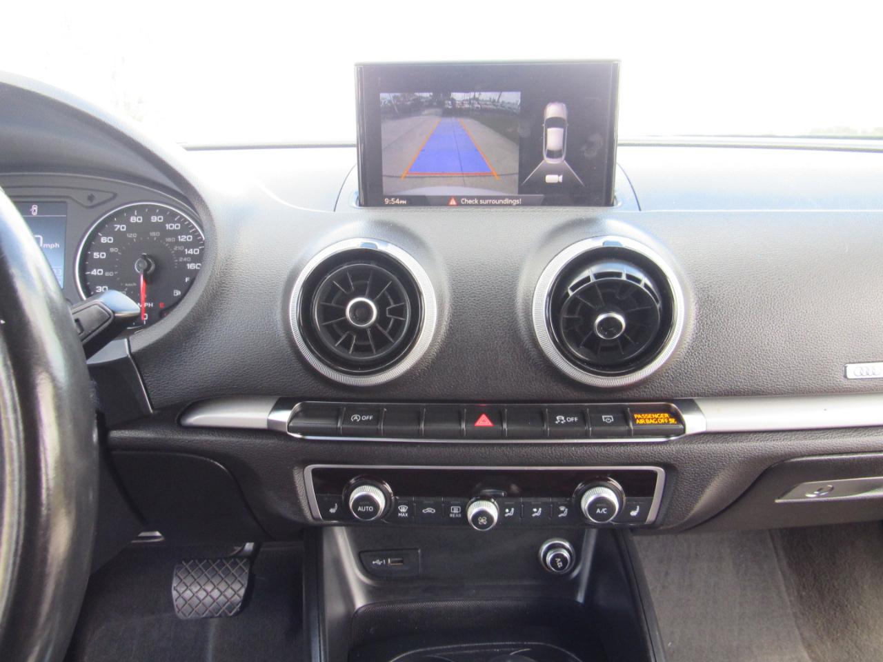 Audi A3 Sedan 2.0 TFSI Tech Premium FWD 2018