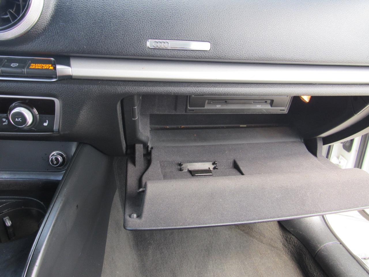 Audi A3 Sedan 2.0 TFSI Tech Premium FWD 2018