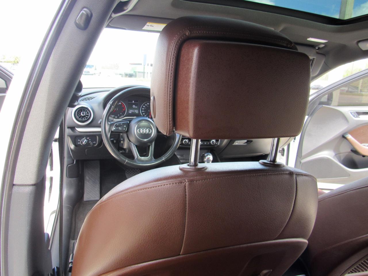 Audi A3 Sedan 2.0 TFSI Tech Premium FWD 2018