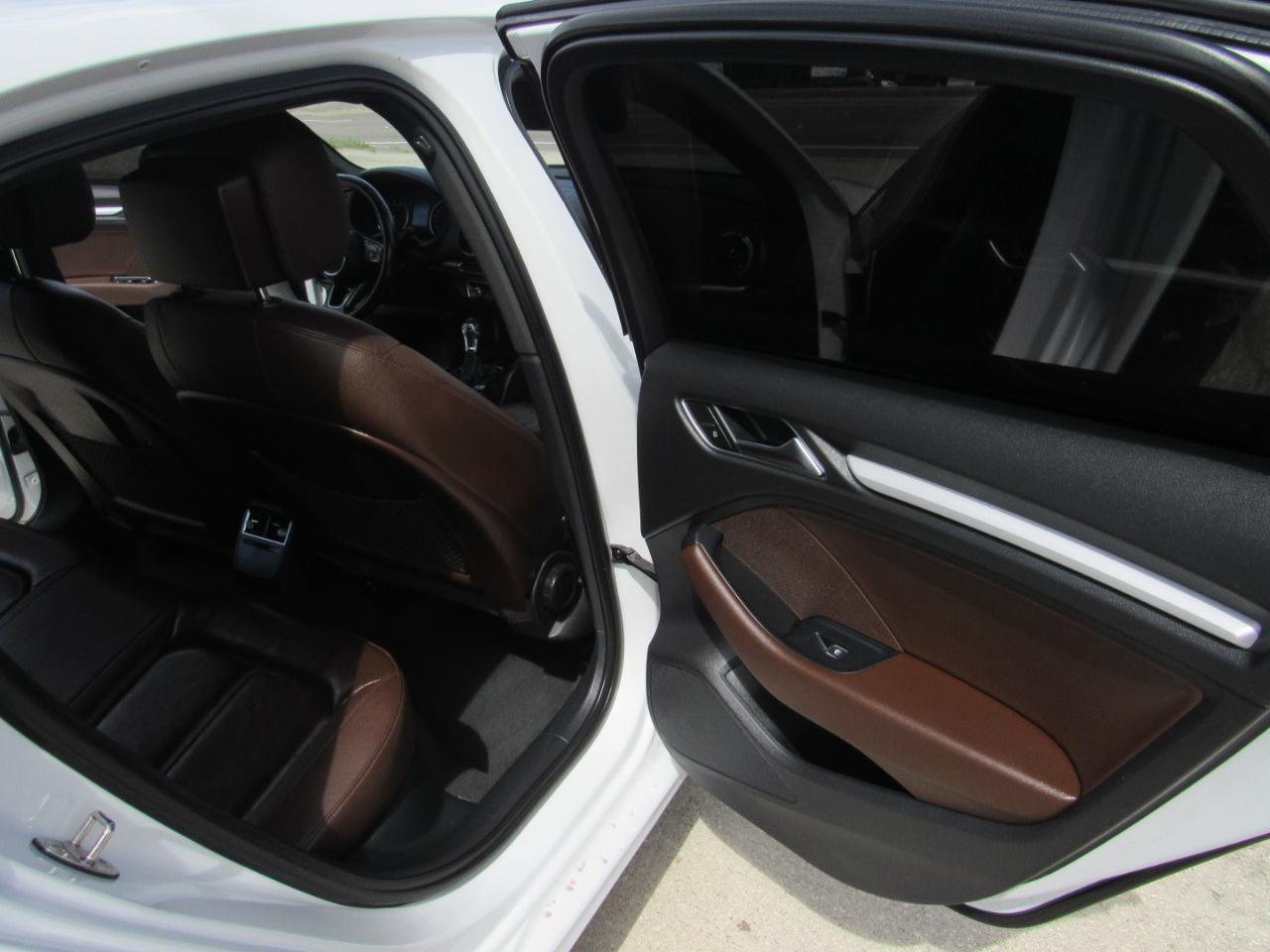 Audi A3 Sedan 2.0 TFSI Tech Premium FWD 2018