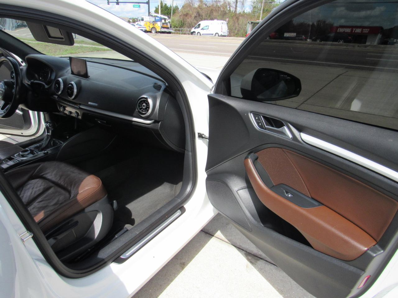 Audi A3 Sedan 2.0 TFSI Tech Premium FWD 2018