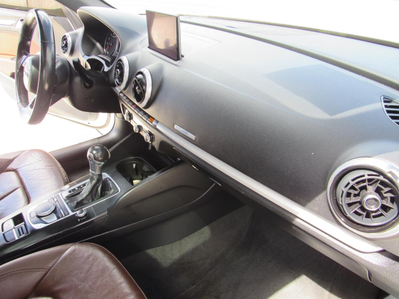 Audi A3 Sedan 2.0 TFSI Tech Premium FWD 2018