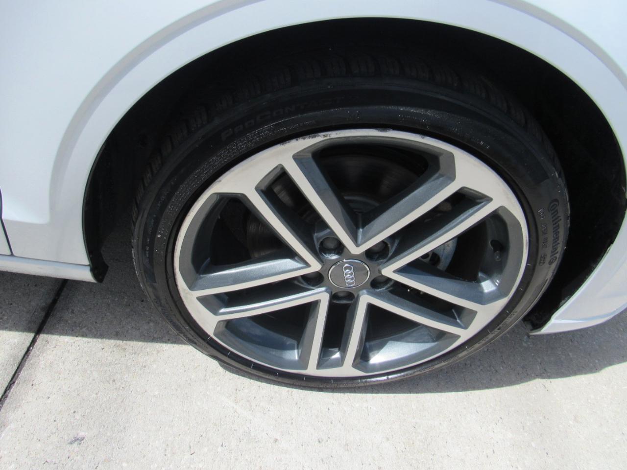 Audi A3 Sedan 2.0 TFSI Tech Premium FWD 2018