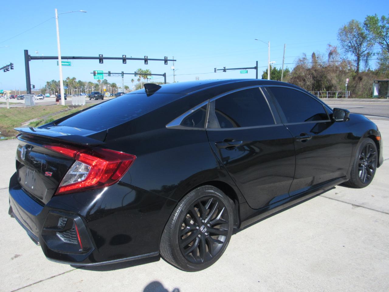 Honda Civic Si Sedan Manual w/Summer Tires 2020