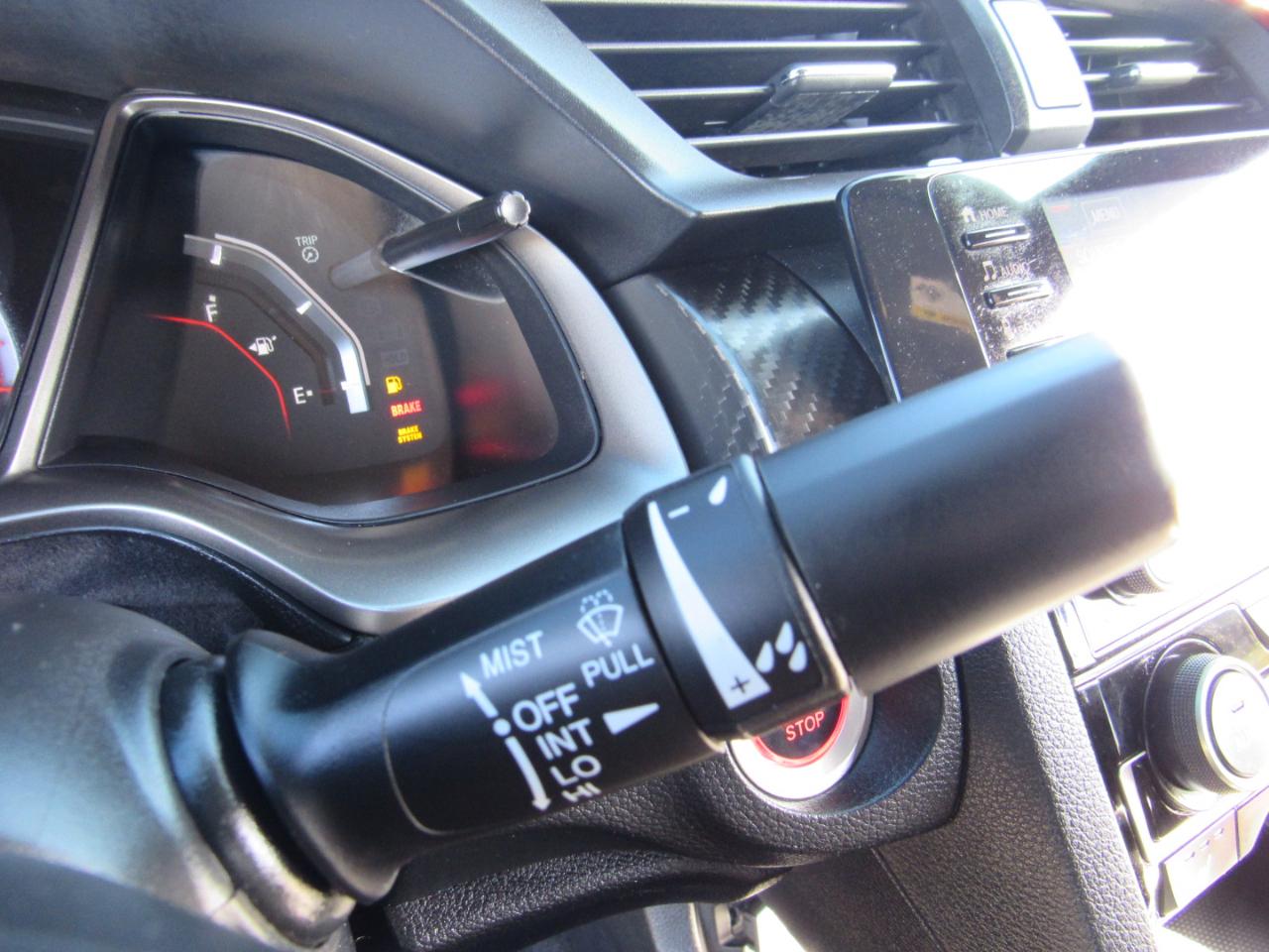 Honda Civic Si Sedan Manual w/Summer Tires 2020